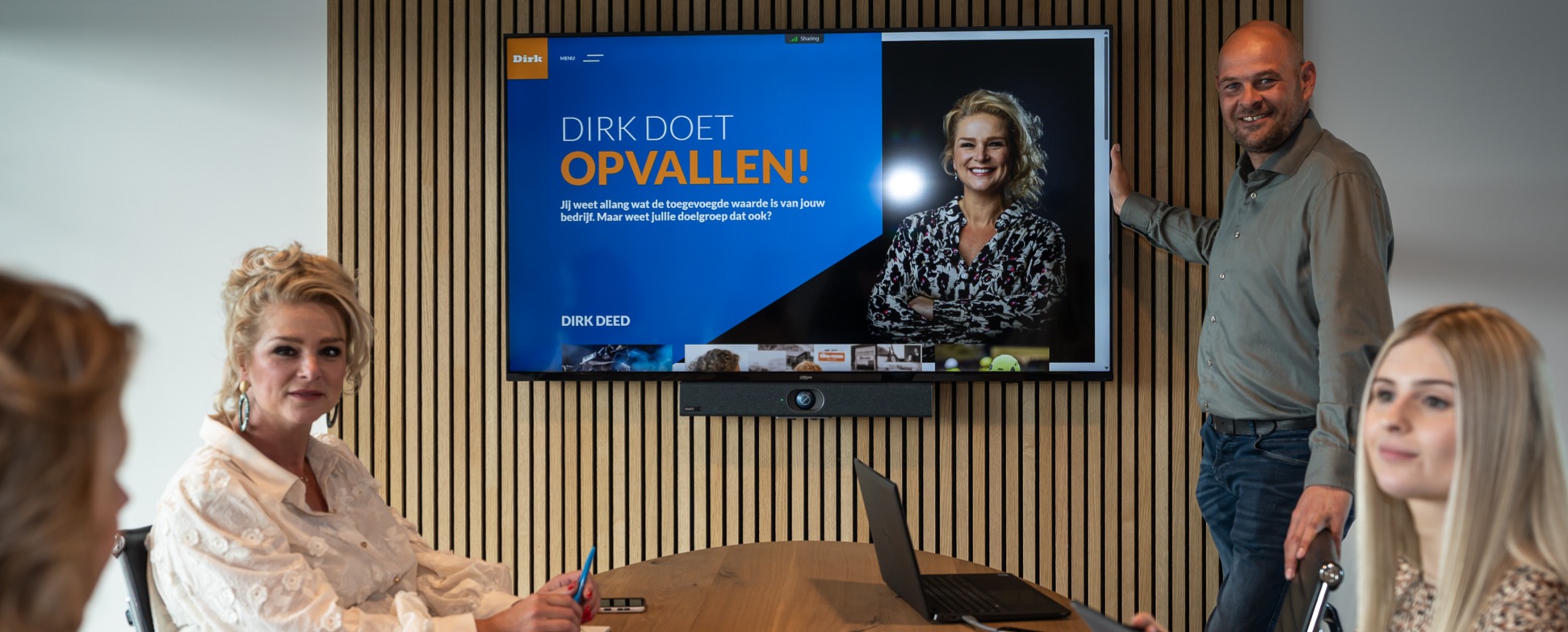 Dirk Doet